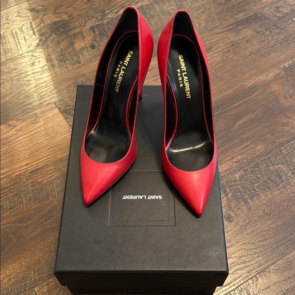 Saint Laurent Red Women's Shoes
